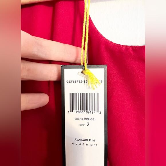 BCBGeneration NWT size 2 red cut out dress long gown wedding - Picture 6 of 10